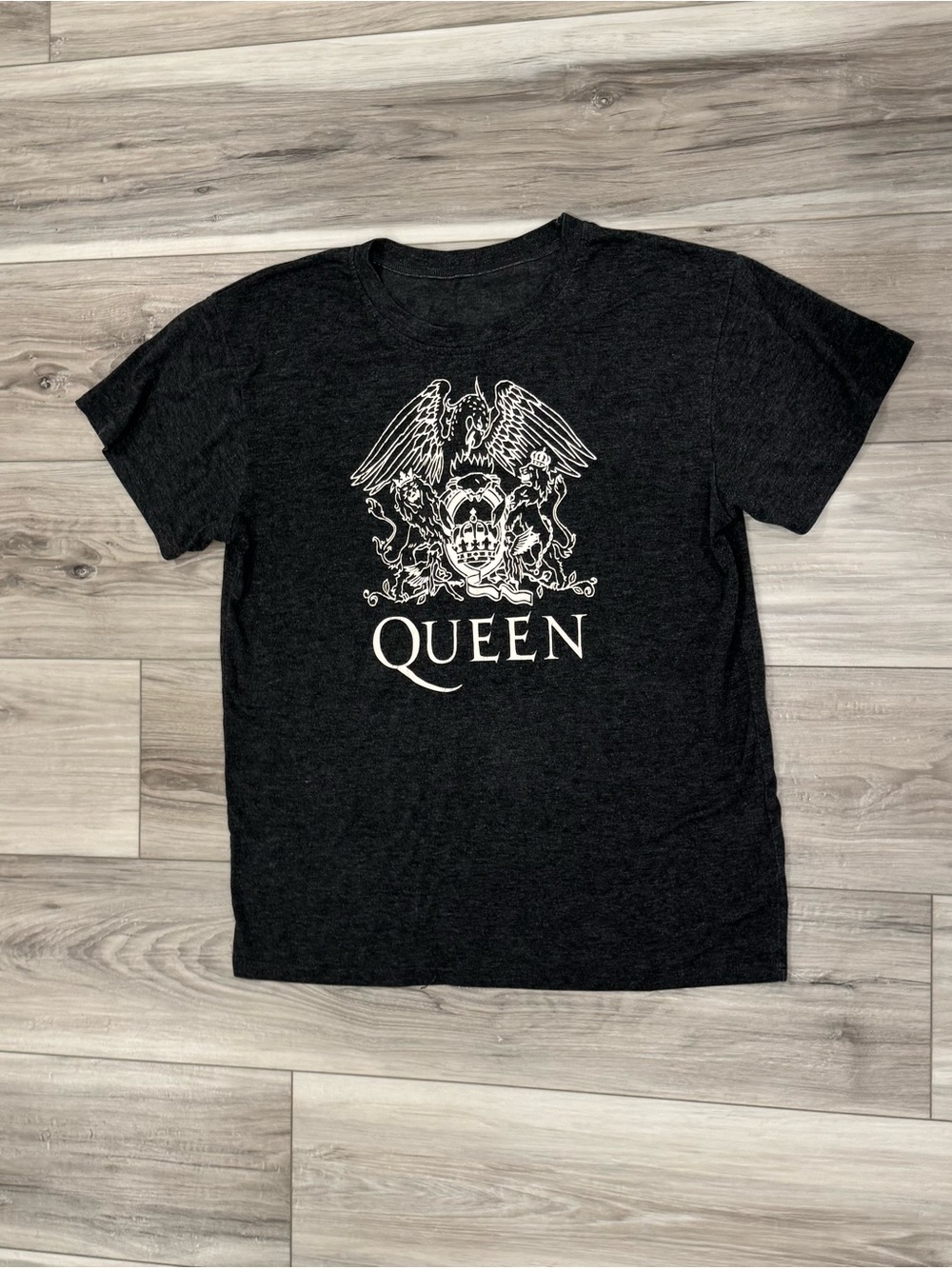 Queen Graphic Black Crewneck T-Shirt